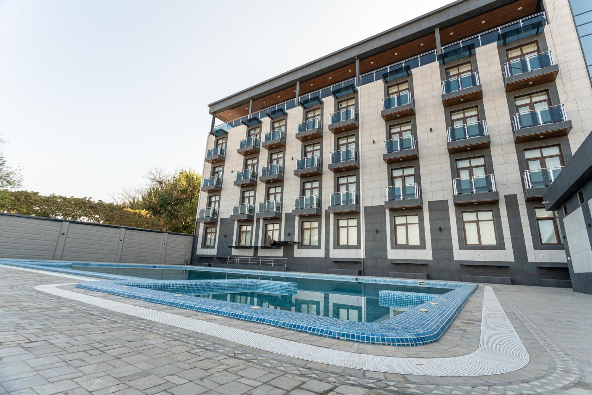 Rayyan Hotel & Spa Tasjkent Exteriör bild