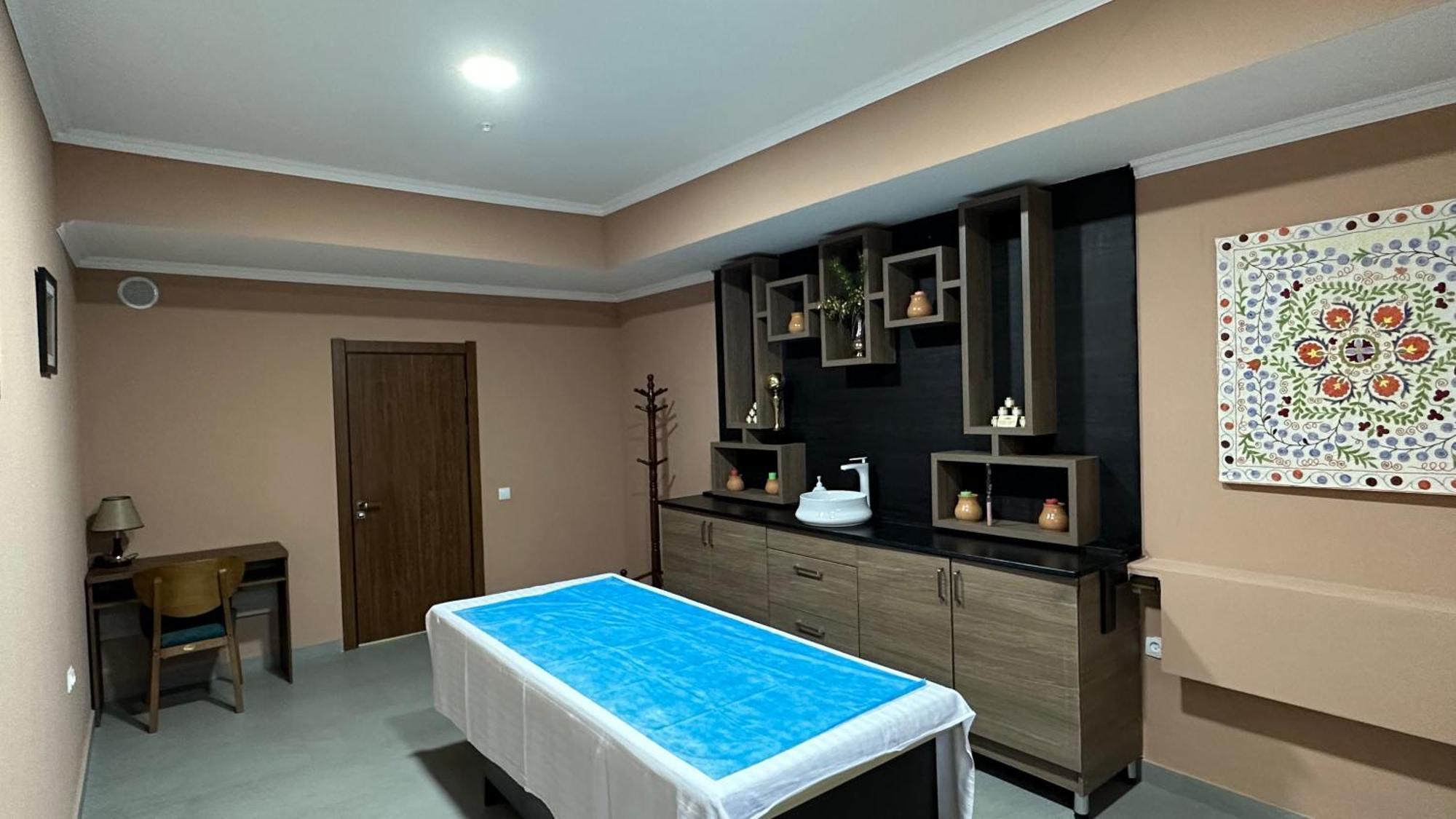 Rayyan Hotel & Spa Tasjkent Exteriör bild